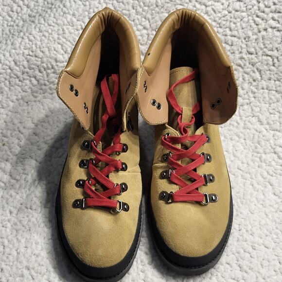 NEW AEROSOLES Cruz Lace-up Bootie In Camel Suede womens boots size 10.5 - Picture 2 of 8